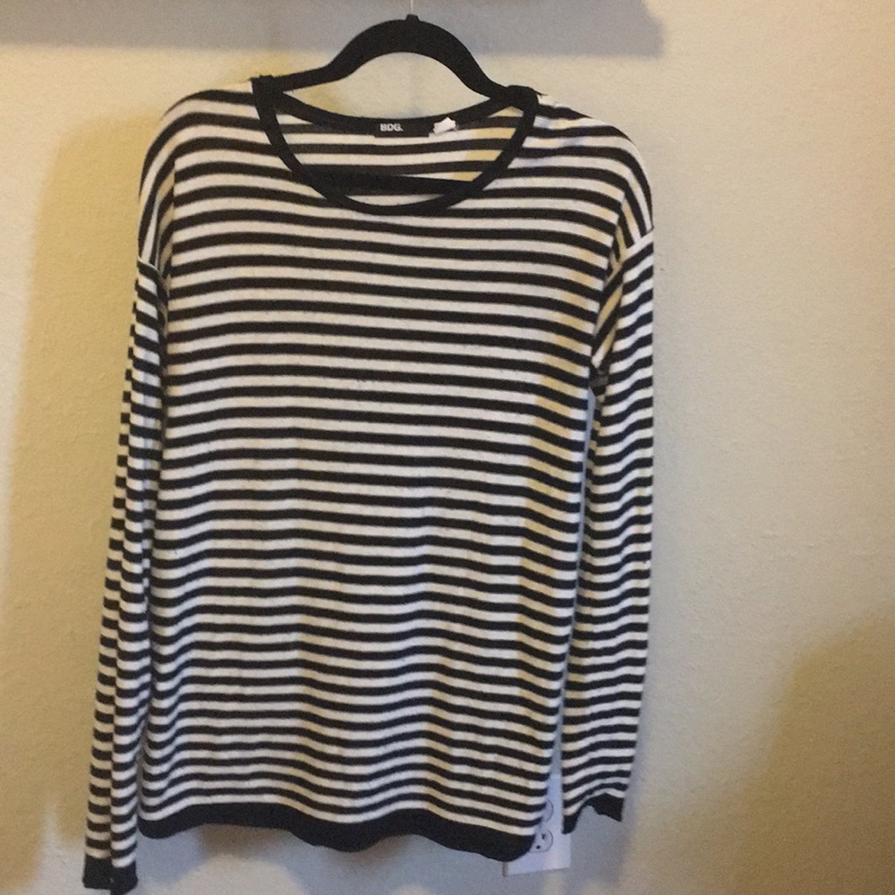 Black and white stripe sweater